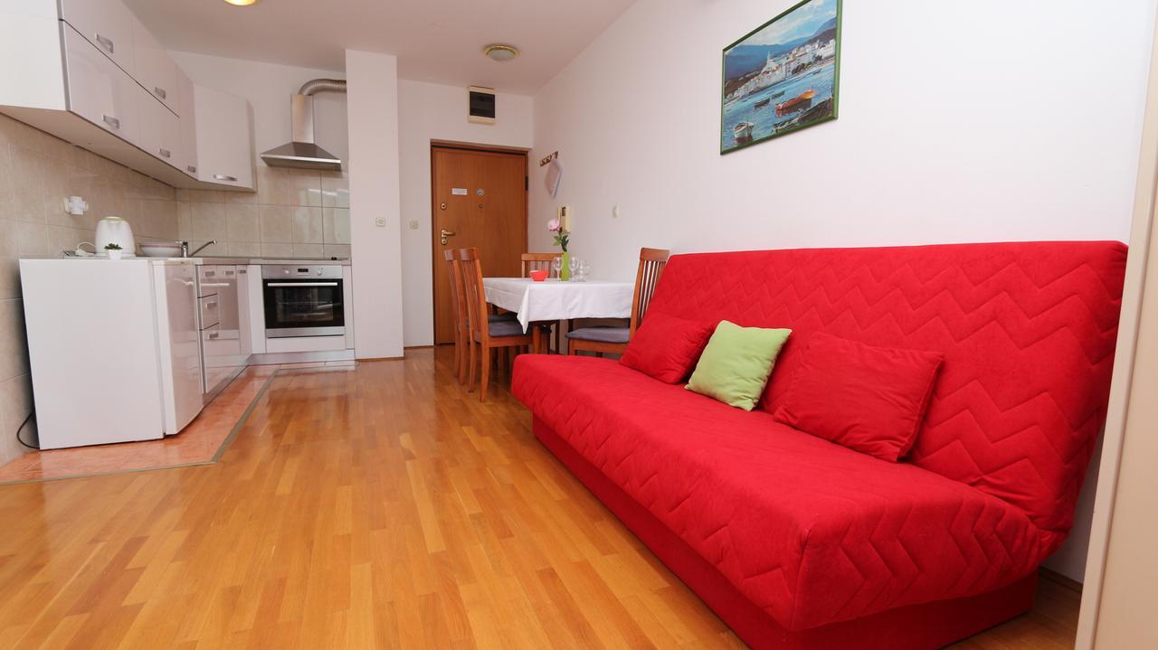 Central Beach Apartment Makarska Eksteriør billede